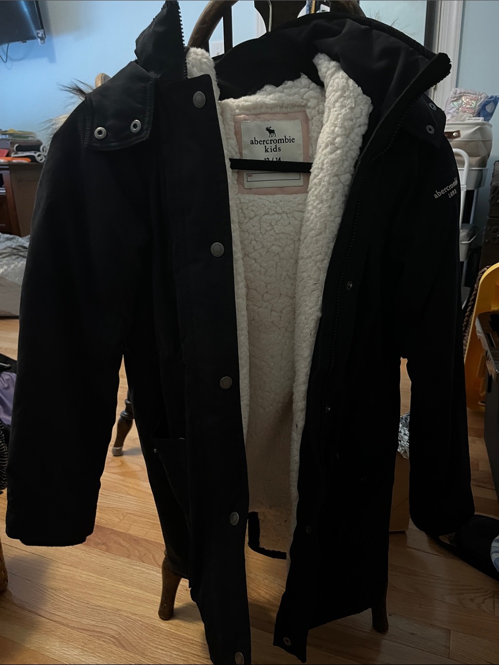 abercrombie kids black parka with white sherpa lining 13/14